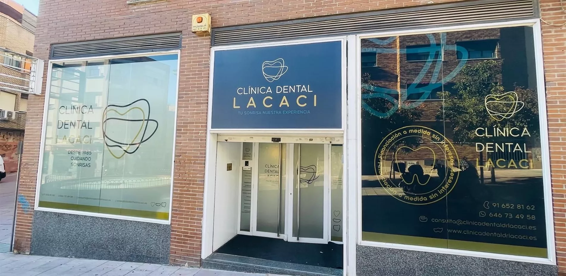 Ubicación de la Clínica Dental Lacaci en Alcobendas, con fácil acceso para nuestros pacientes.